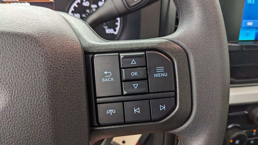 New 2026 Ford F250 XL w/ F-250 >10K GVWR Package image 32