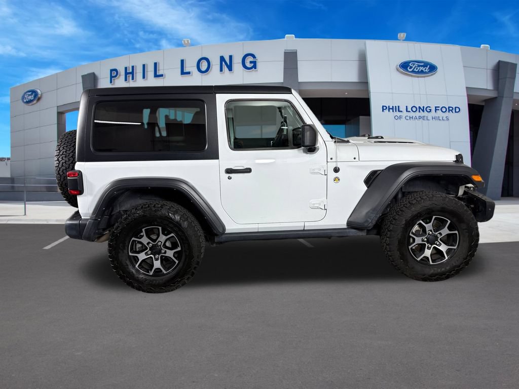 Used 2021 Jeep Wrangler Rubicon AWD/4WD image 6