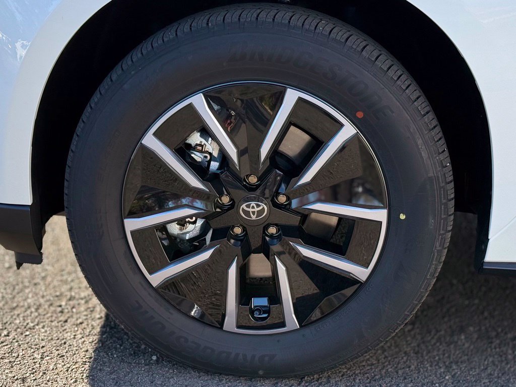 Used 2026 Toyota bZ AWD/4WD image 9