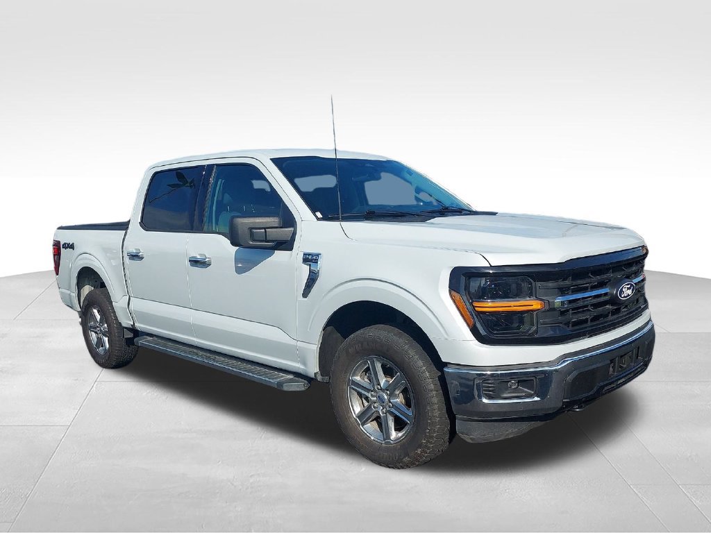Used 2025 Ford F150 XLT w/ Equipment Group 301A Standard AWD/4WD image 7