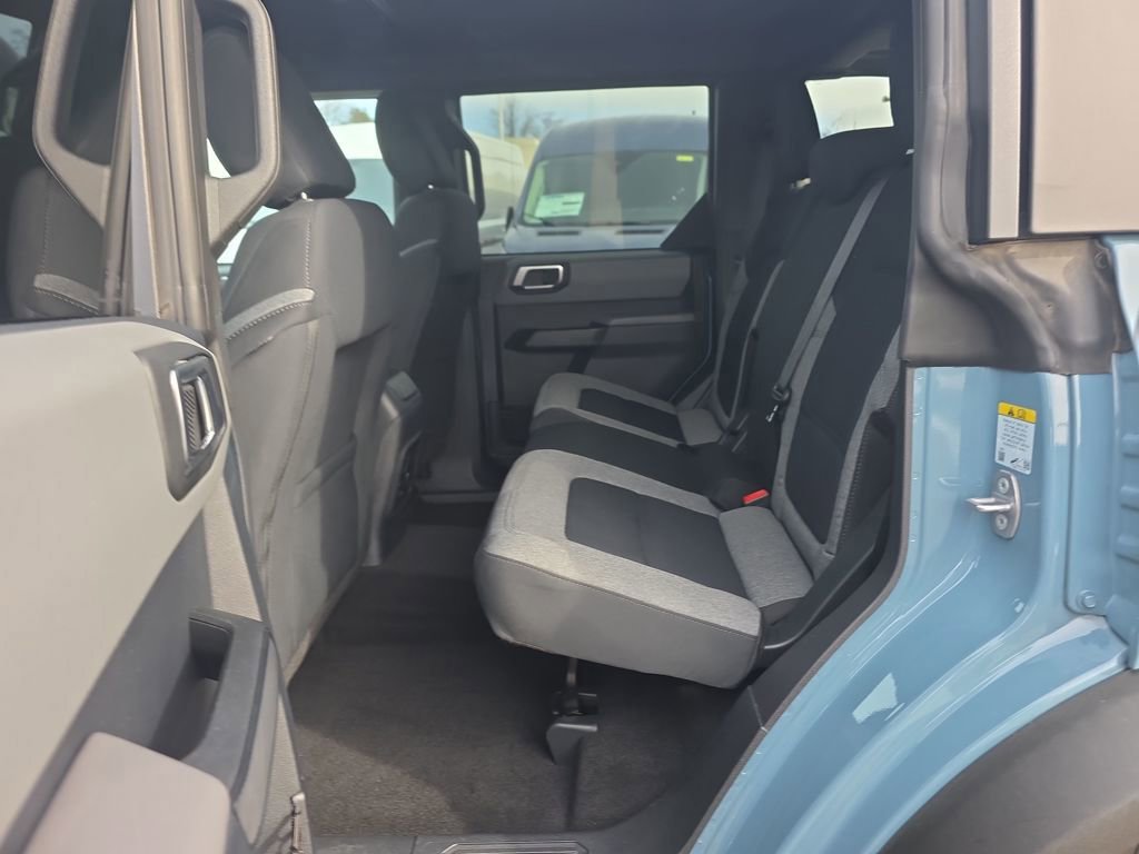 Used 2023 Ford Bronco Big Bend image 16