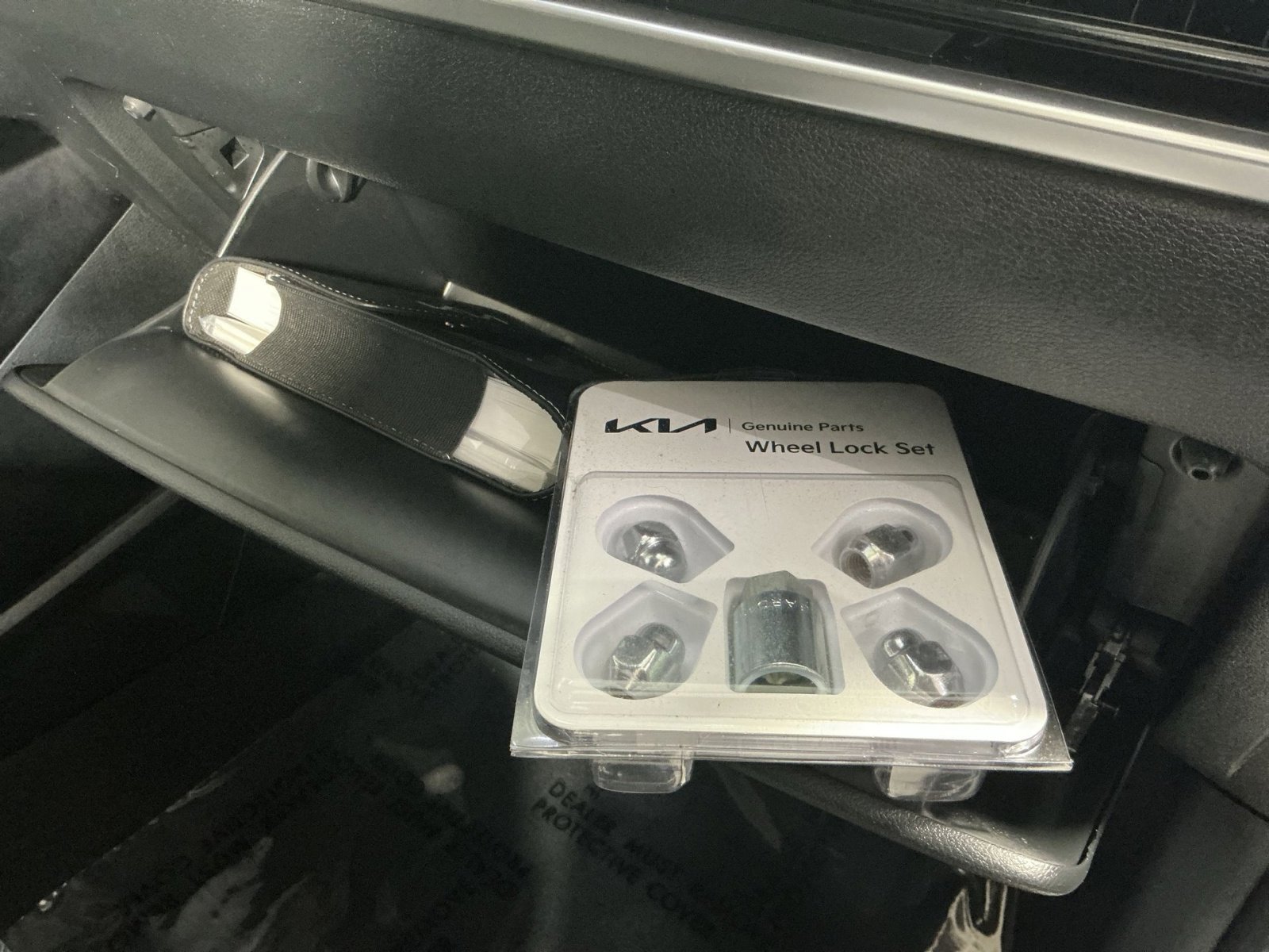 Used 2024 Kia Telluride LX image 24