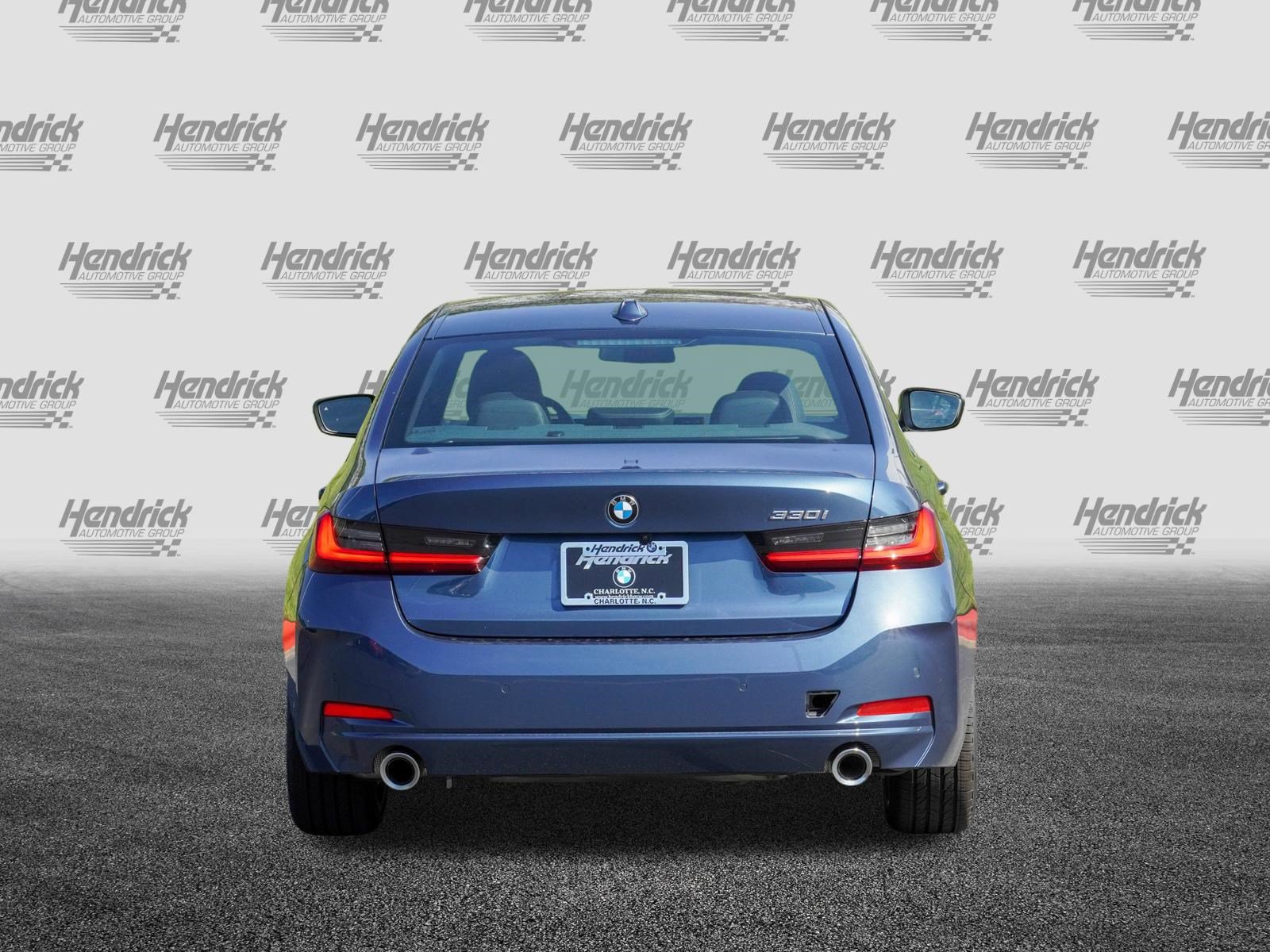 Certified 2025 BMW 330i Sedan RWD image 8