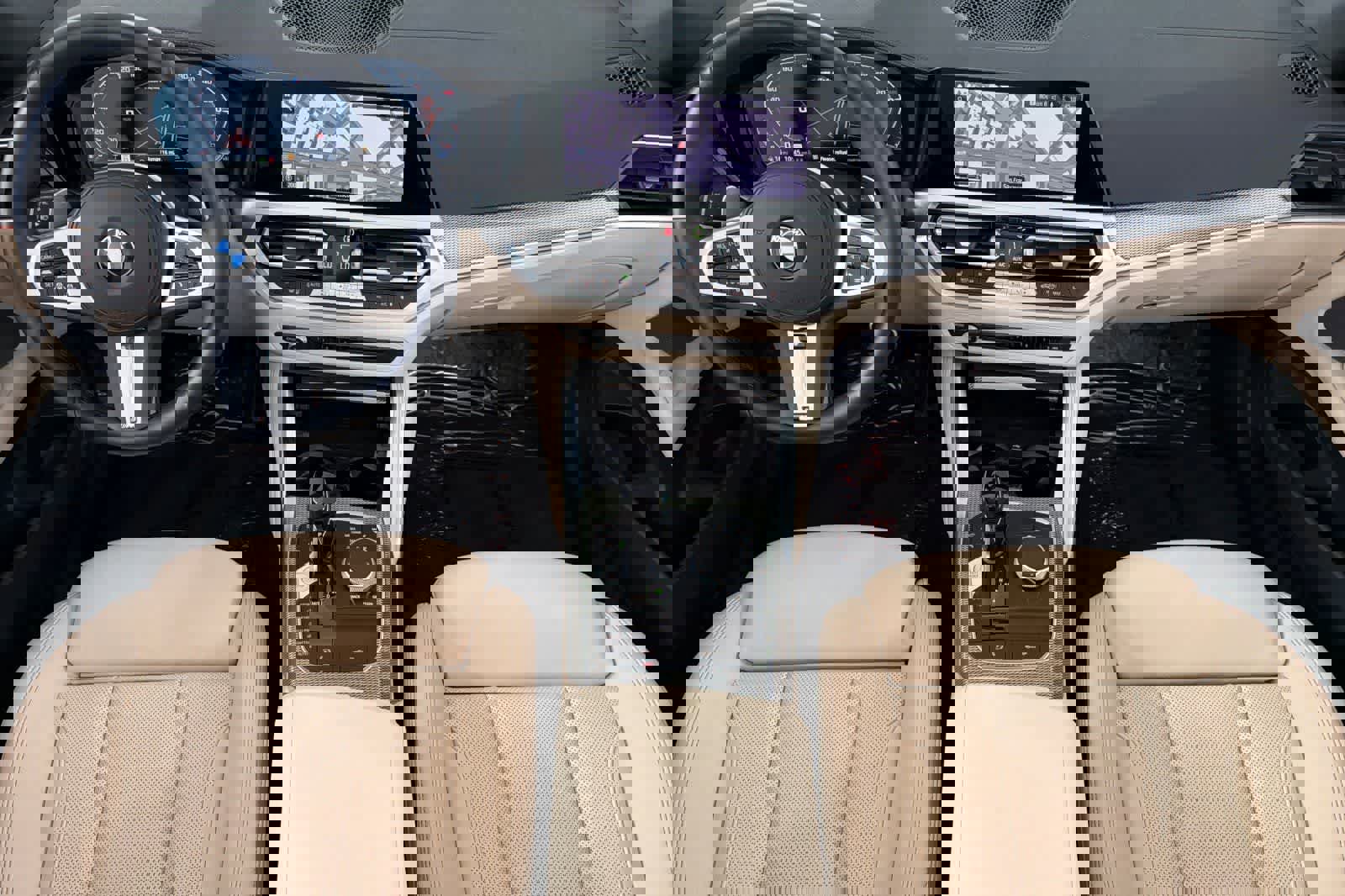 Used 2023 BMW M440i Convertible w/ Premium Package image 3