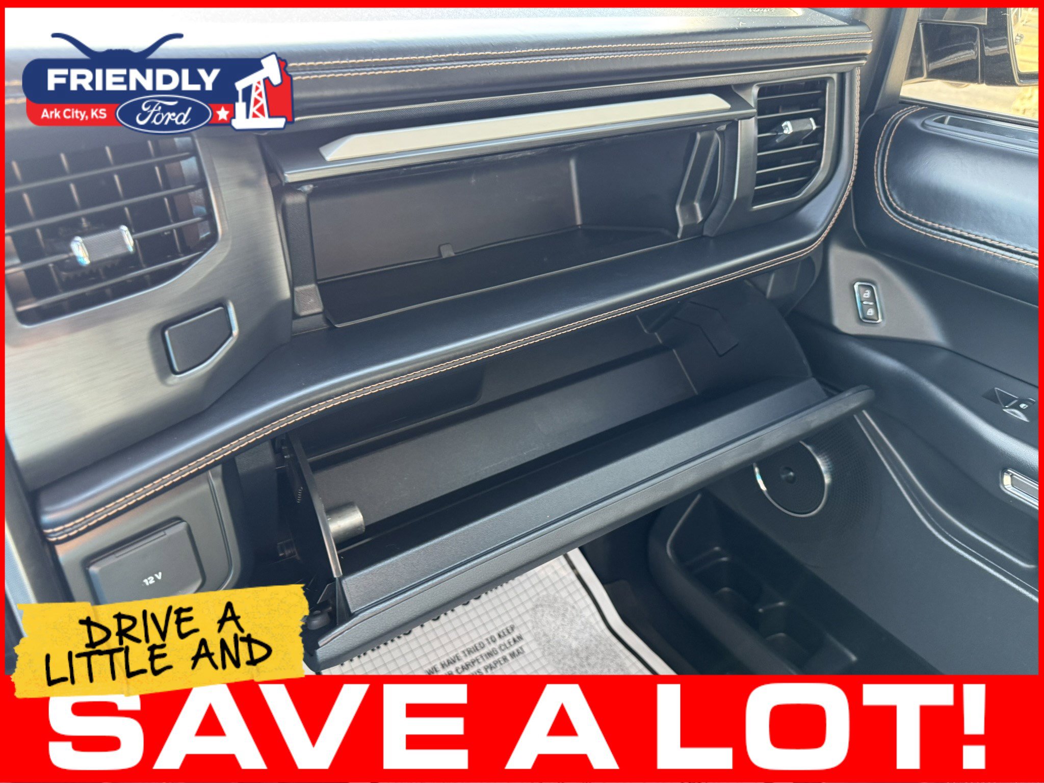 Used 2022 Ford Expedition Platinum AWD/4WD image 34