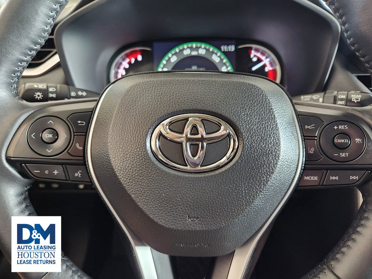 Used 2023 Toyota RAV4 XLE Premium FWD image 37