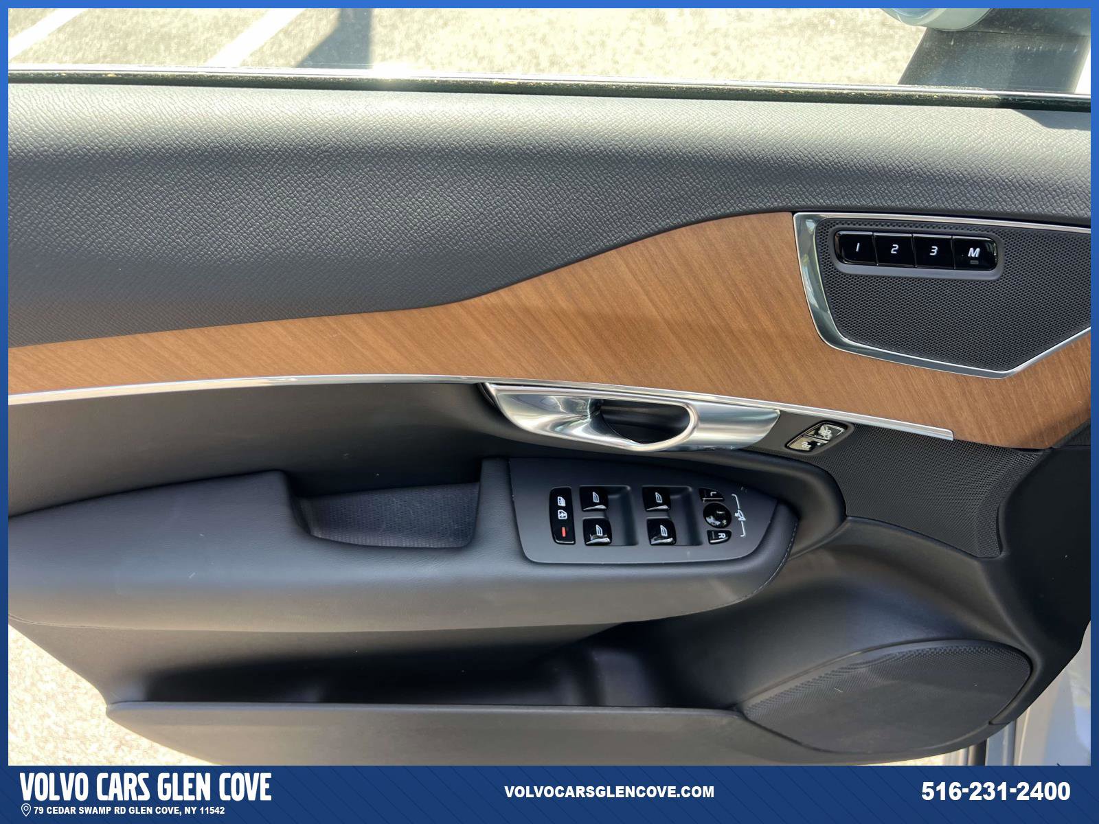 Used 2025 Volvo XC90 T8 Plus w/ Protection Package Premier AWD/4WD image 15