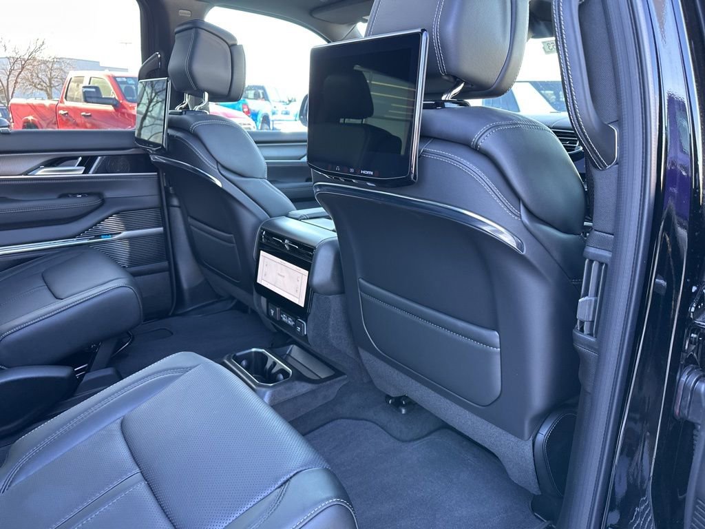 New 2026 Jeep Grand Wagoneer Summit w/ Rear Seat Video Group I image 52