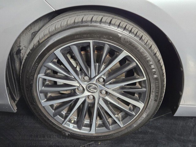 Certified 2022 Lexus ES 350 w/ Premium Package image 12