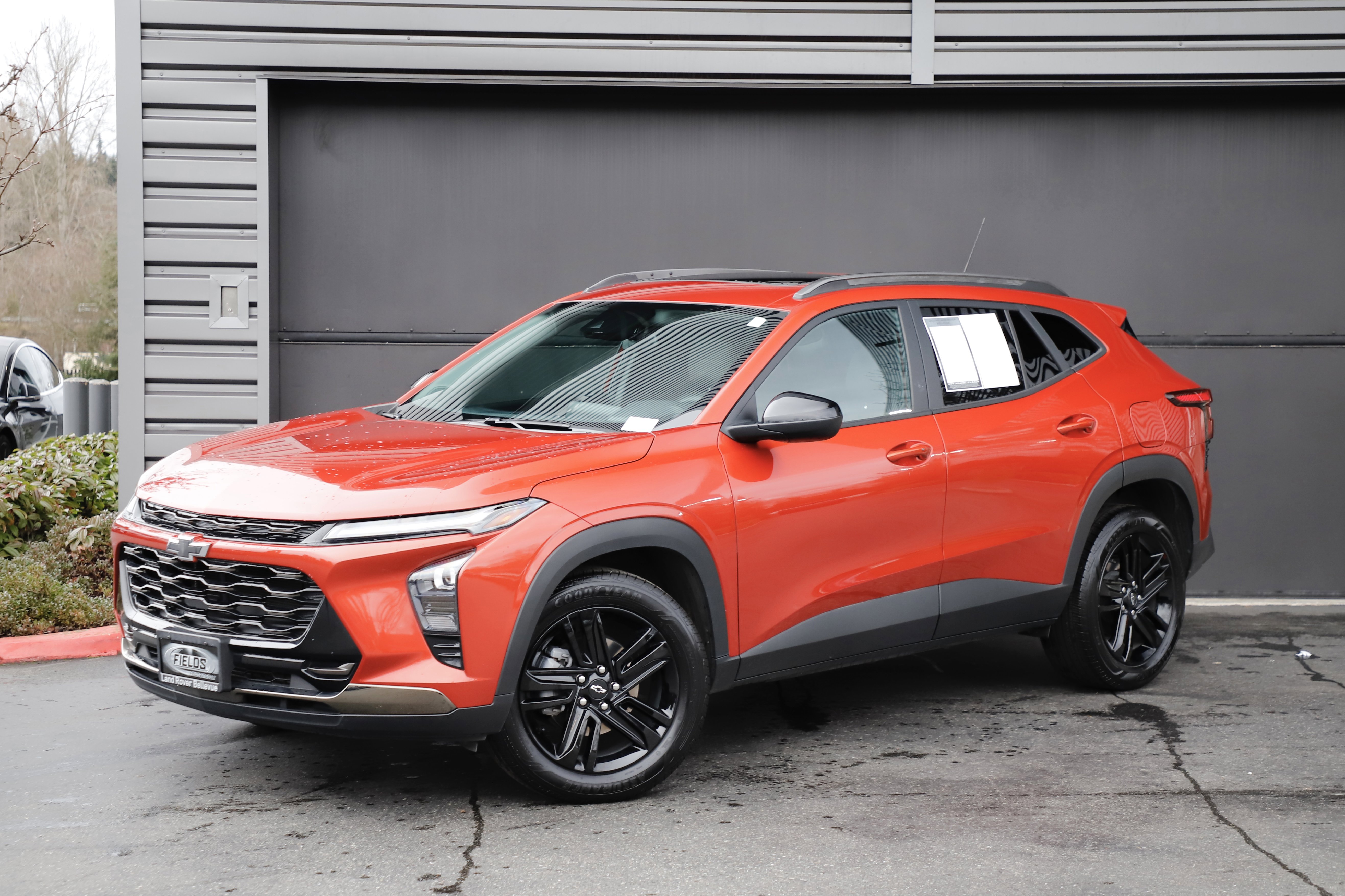 Used 2024 Chevrolet Trax ACTIV w/ Sunroof Package