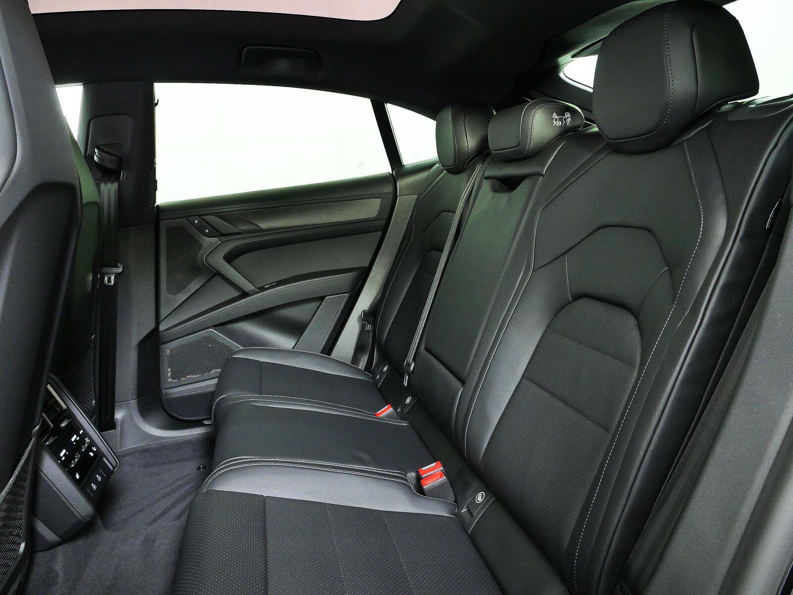 New 2026 Porsche Cayenne S AWD/4WD image 22