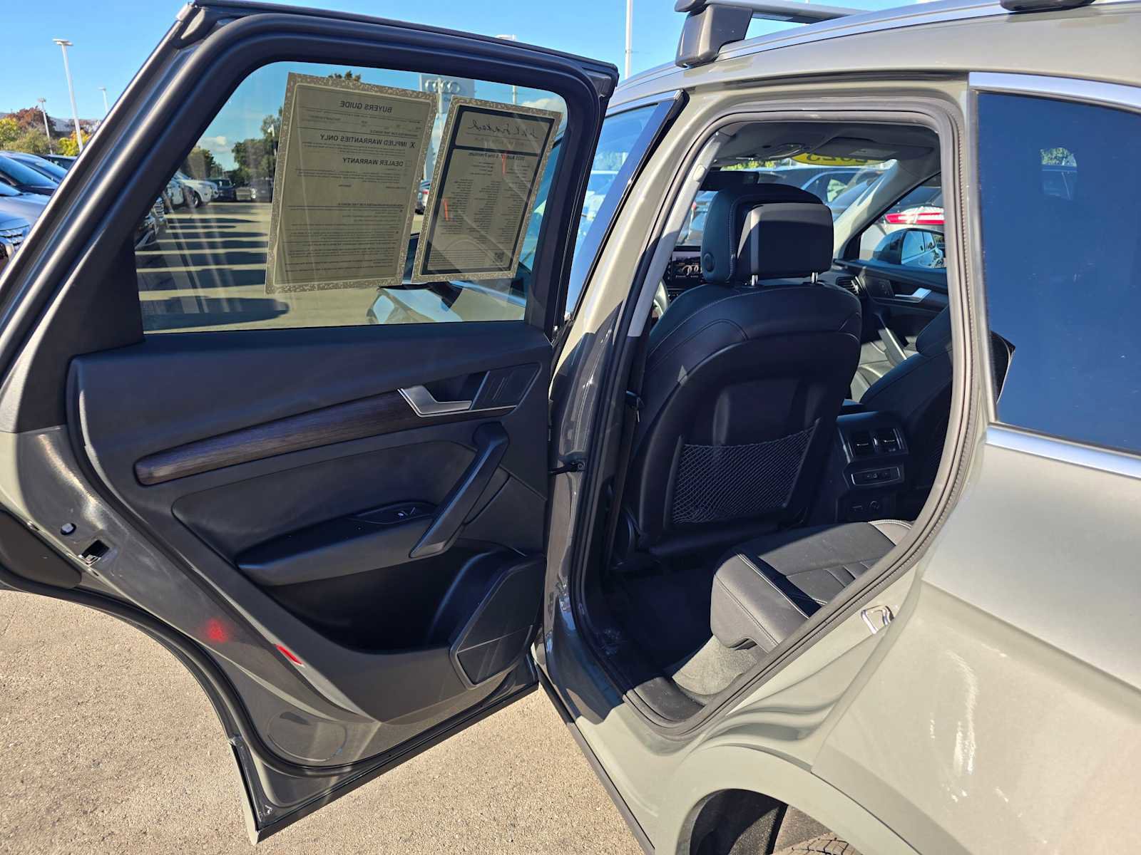 Certified 2025 Audi Q5 2.0T Premium image 17