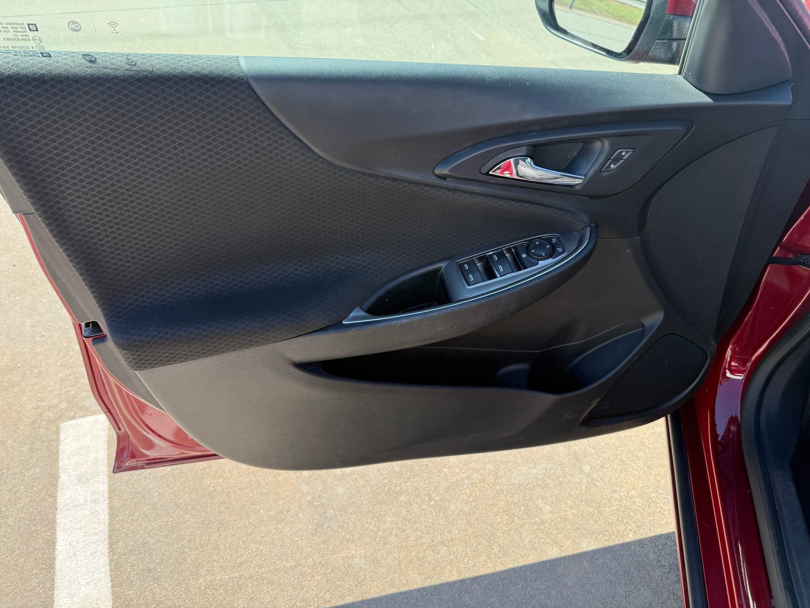 Used 2019 Chevrolet Malibu LT image 9