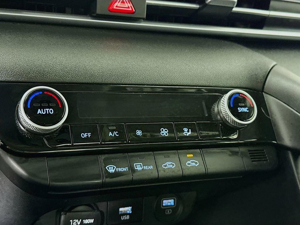 Certified 2021 Hyundai Elantra SEL image 8