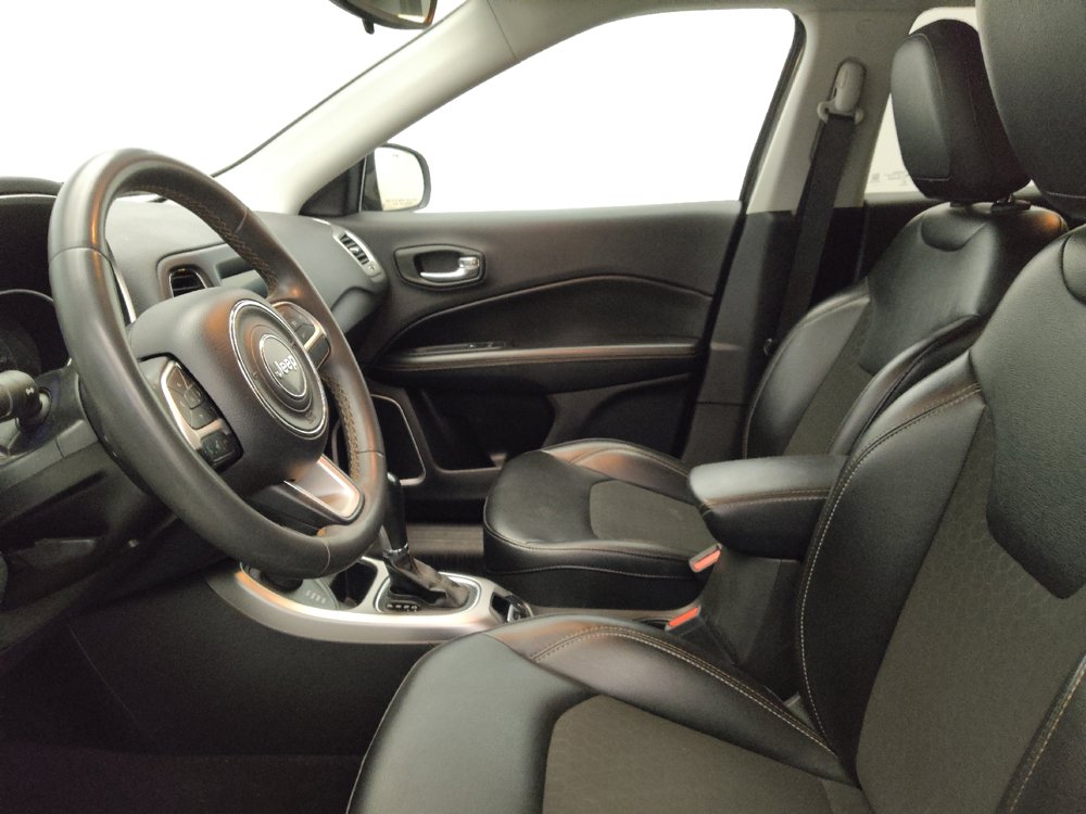 Used 2021 Jeep Compass Latitude AWD/4WD image 17