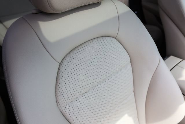 Used 2017 Mercedes-Benz GLC 300 4MATIC image 61