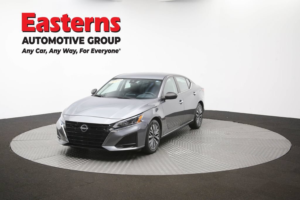 Used 2024 Nissan Altima 2.5 SV FWD image 54