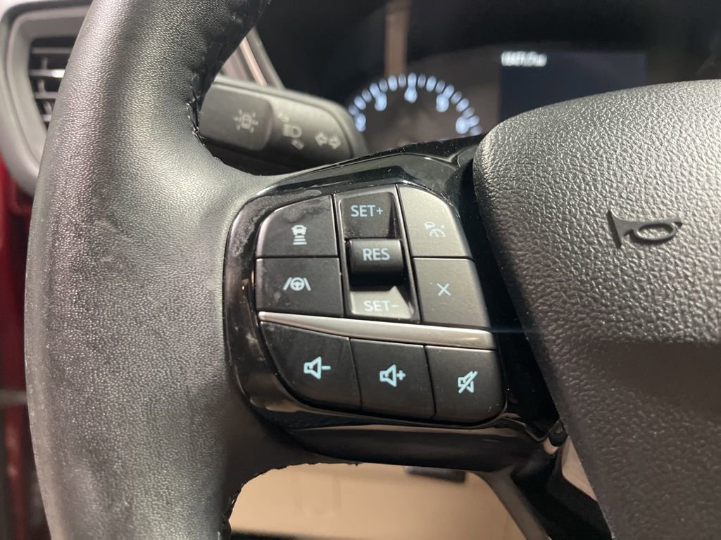 Used 2022 Ford Escape SEL image 25