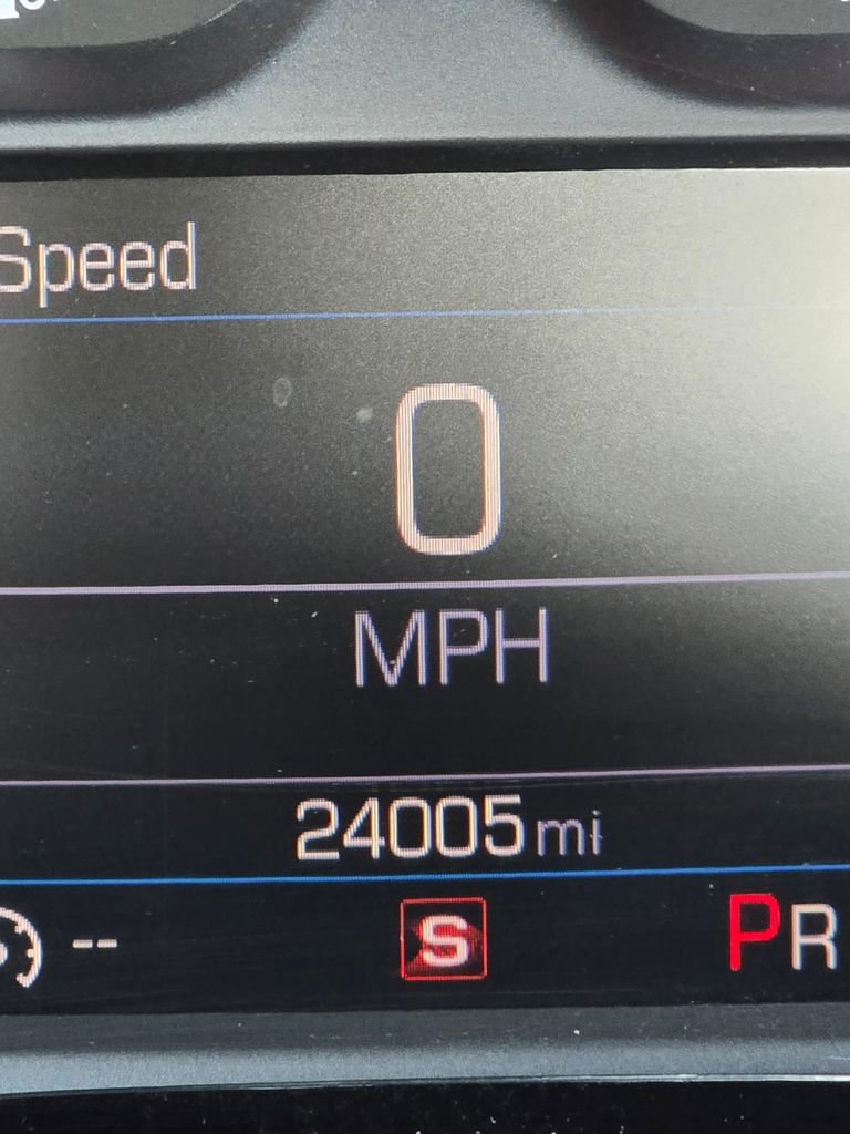 Used 2024 Chevrolet Camaro LT w/ RS Package image 24