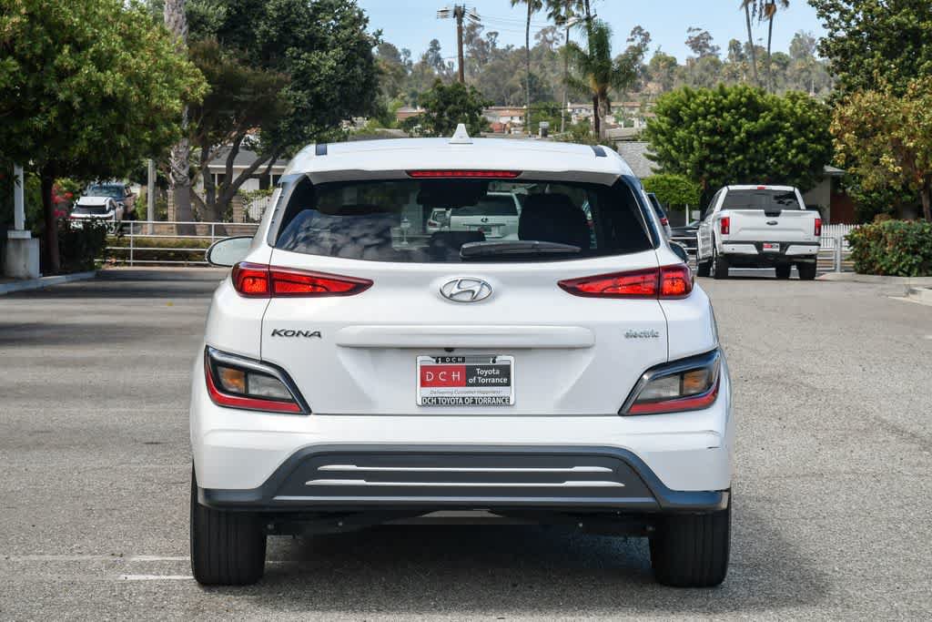 Used 2023 Hyundai Kona SE FWD image 8