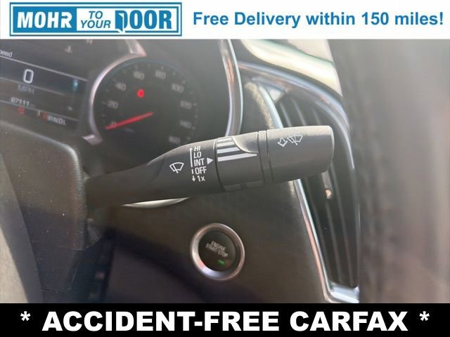 Used 2017 Chevrolet Malibu LT image 17