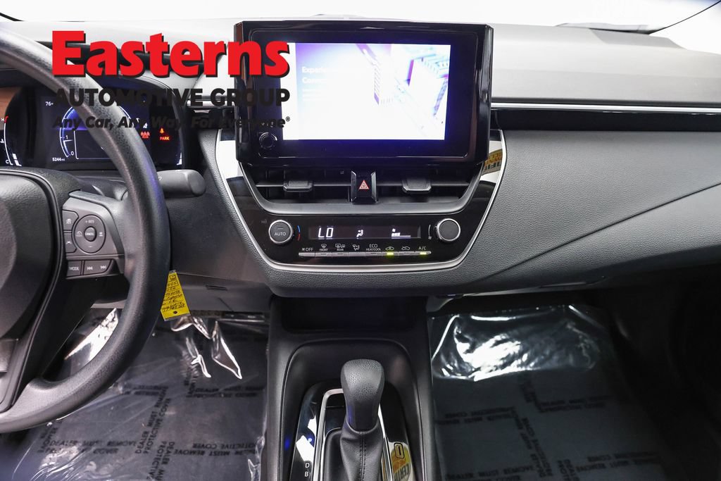 Used 2026 Toyota Corolla LE FWD image 13