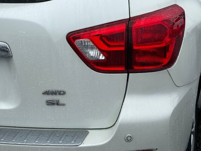 Used 2018 Nissan Pathfinder SL w/ SL Premium Package image 14
