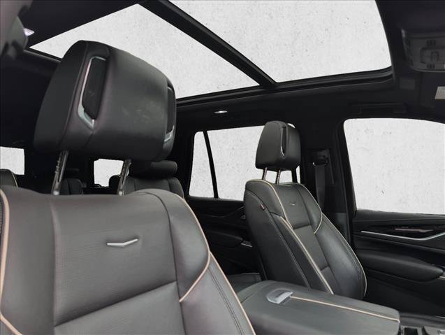 Used 2023 Cadillac Escalade Sport AWD/4WD image 25