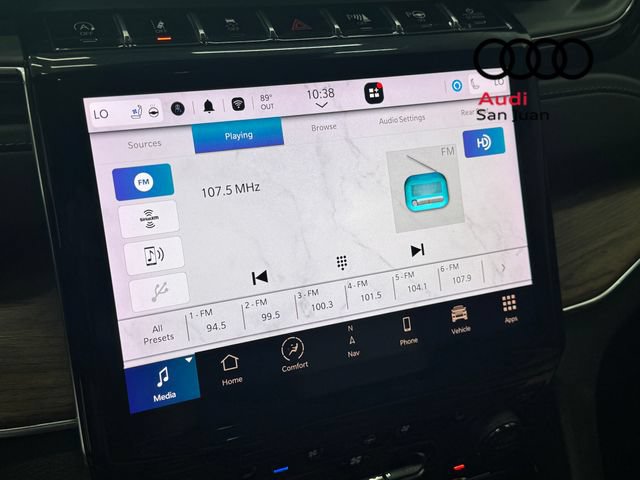Used 2023 Jeep Grand Cherokee Summit w/ Adv Protech Group IV AWD/4WD image 16