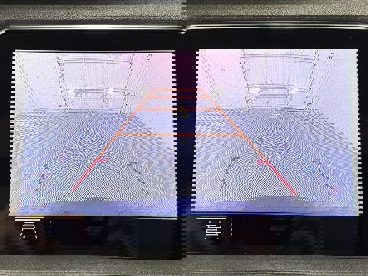 Used 2019 Cadillac XT4 Premium Luxury image 22