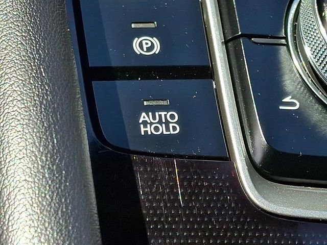 Used 2024 MAZDA MAZDA3 s FWD image 24