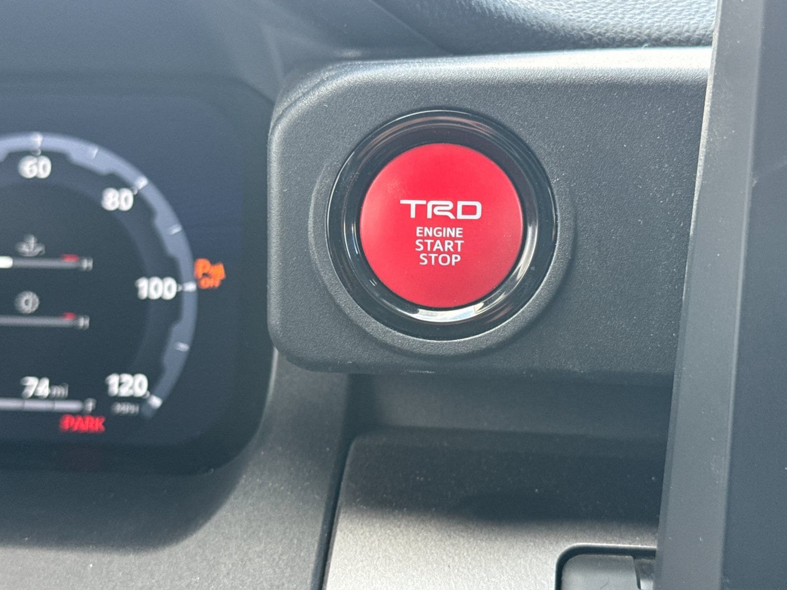 Used 2025 Toyota 4Runner TRD Off-Road AWD/4WD image 22