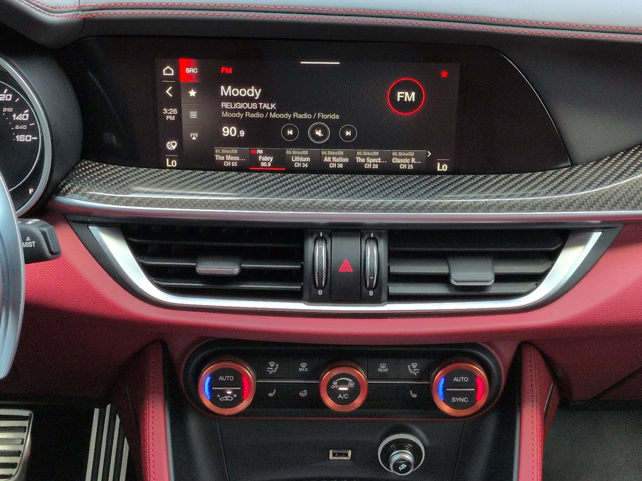 Used 2020 Alfa Romeo Stelvio Ti Sport AWD/4WD image 18