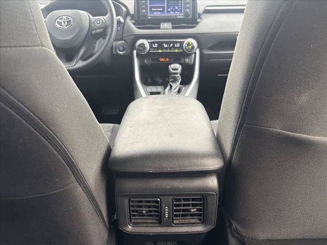 Certified 2021 Toyota RAV4 XLE AWD/4WD image 17