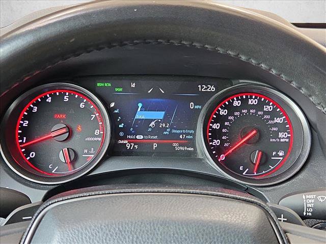 Used 2022 Toyota Camry XSE FWD image 11