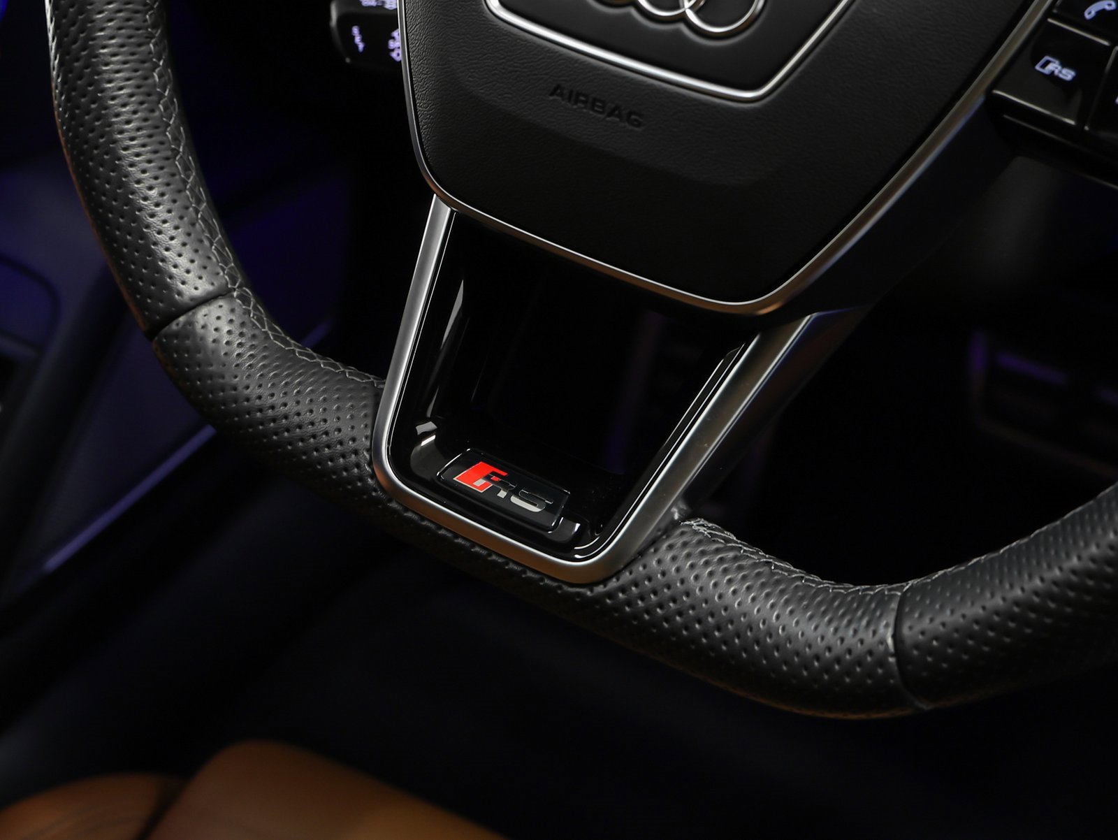 Used 2023 Audi RS 6 image 42