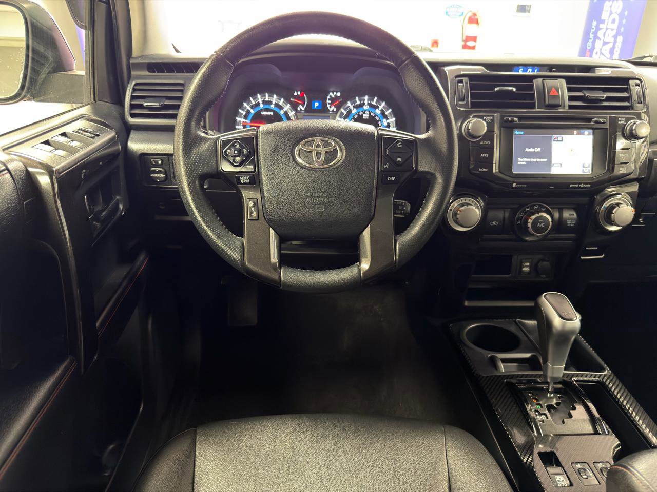 Used 2018 Toyota 4Runner TRD Off-Road Premium image 28
