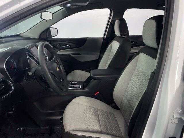 Used 2024 Chevrolet Equinox LS w/ Driver Confidence II Package AWD/4WD image 11