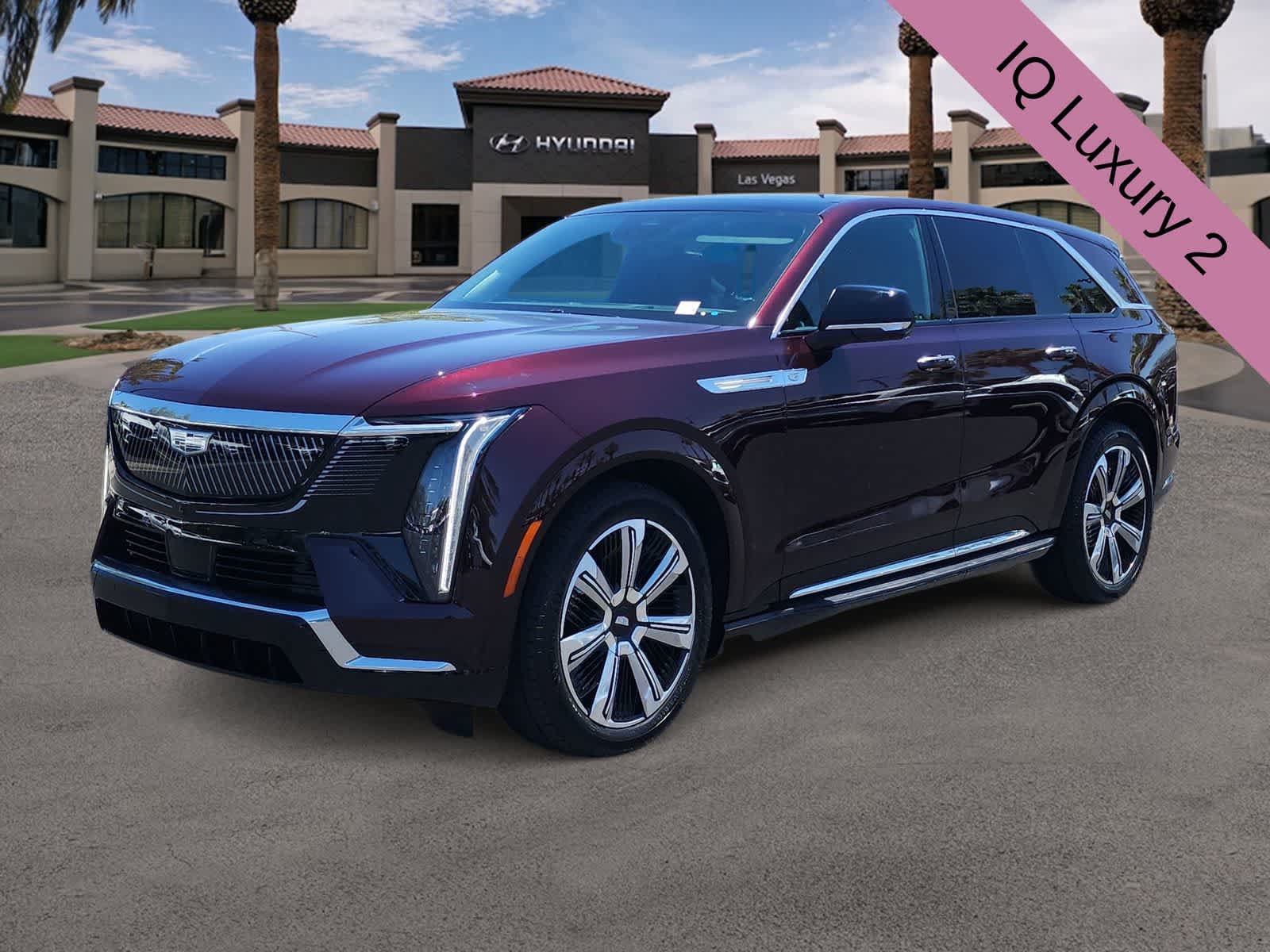 Used 2025 Cadillac Escalade IQ Luxury 2 w/ LPO, Premium Carpet Package AWD/4WD image 4