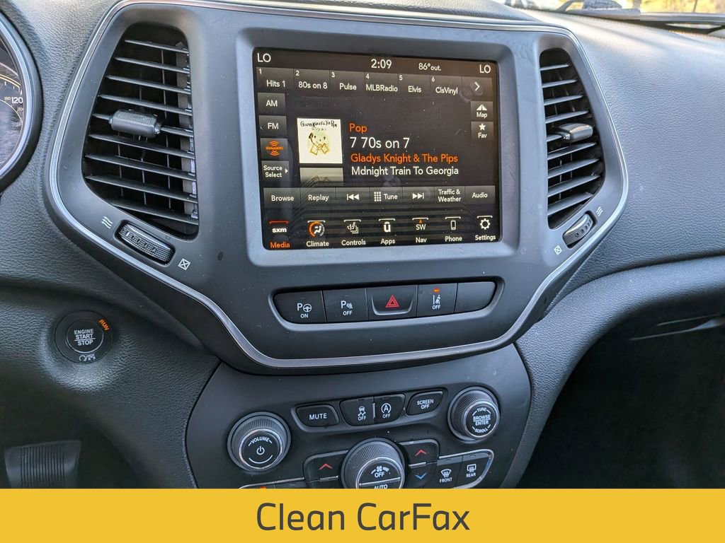 Used 2023 Jeep Cherokee Altitude Lux image 7