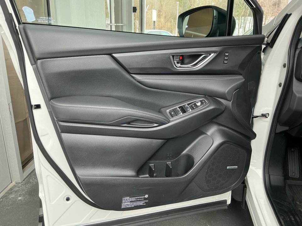 Certified 2025 Subaru Ascent Limited image 35
