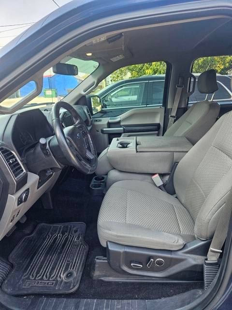 Used 2015 Ford F150 XLT w/ Equipment Group 302A Luxury AWD/4WD image 6