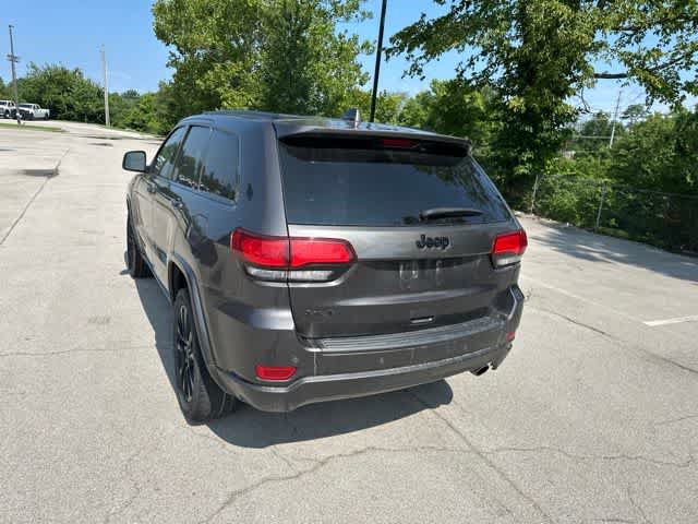 Certified 2020 Jeep Grand Cherokee Altitude AWD/4WD image 17