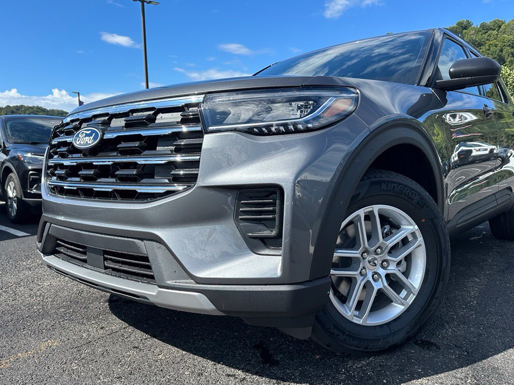 New 2027 Ford Explorer Active AWD/4WD image 30