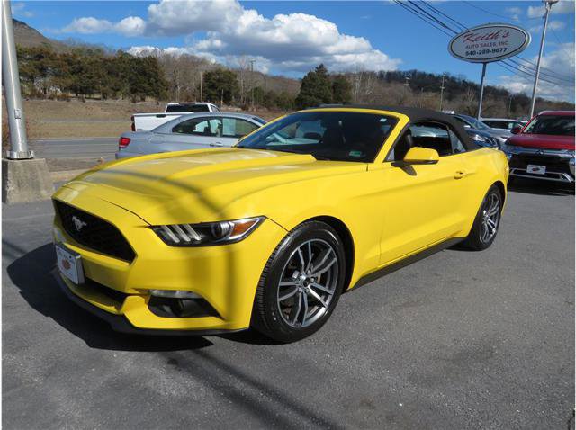 Used 2015 Ford Mustang Premium RWD image 14