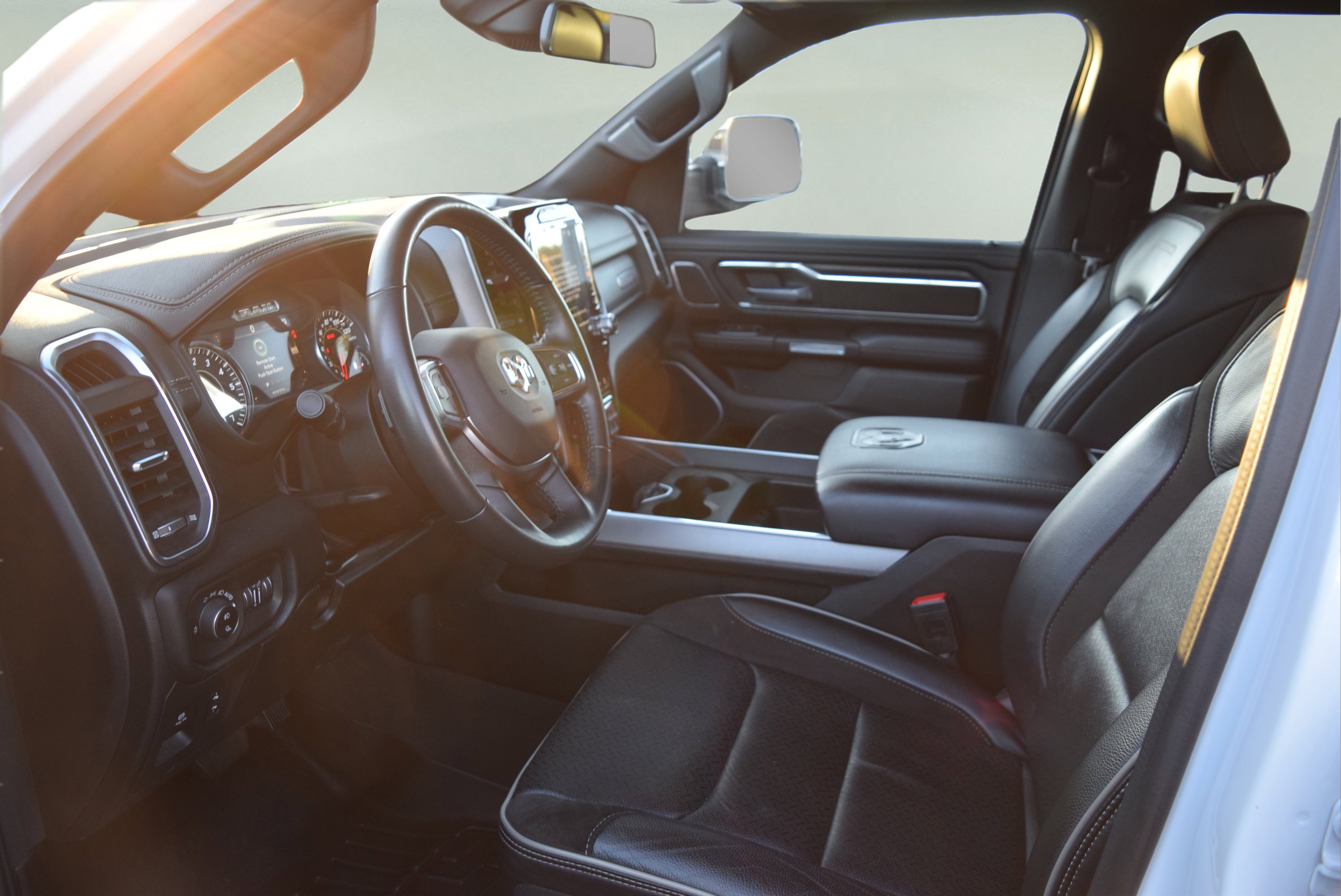 Used 2023 RAM 1500 Laramie image 8