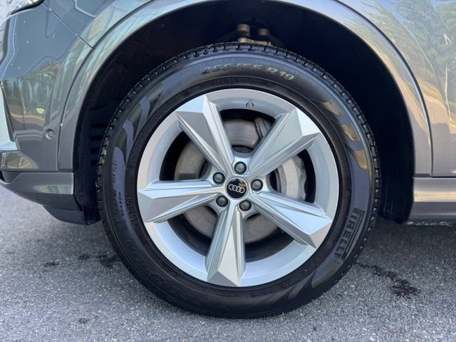 Certified 2023 Audi Q7 3.0T Premium w/ Convenience Package AWD/4WD image 8