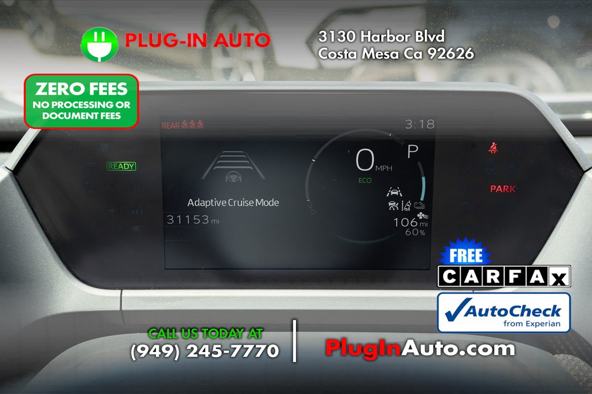 Used 2023 Subaru Solterra AWD image 23
