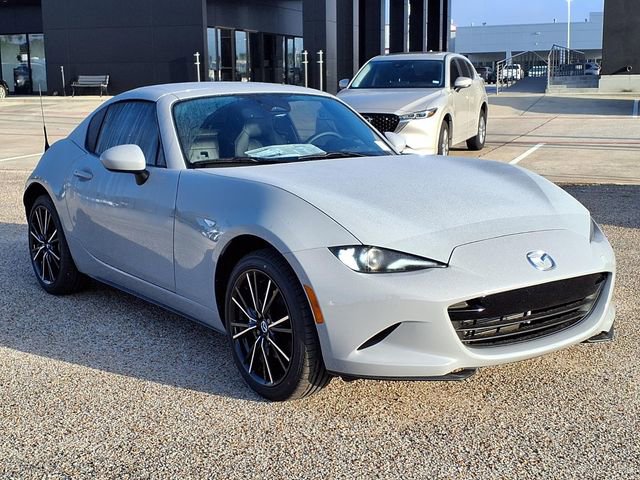 New 2026 MAZDA MX-5 Miata RF Grand Touring image 4