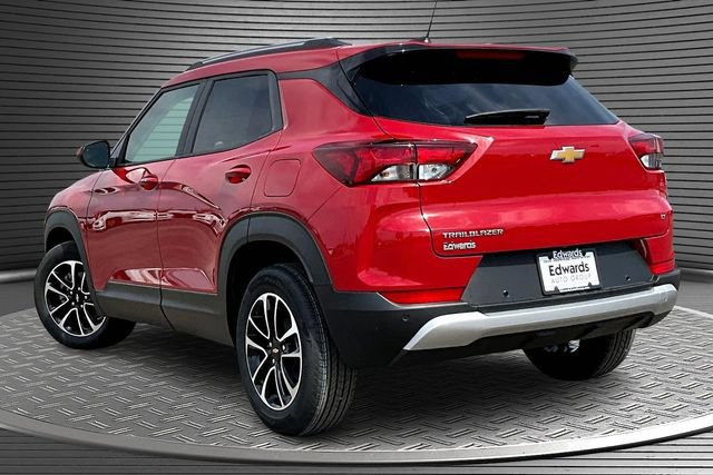 New 2026 Chevrolet TrailBlazer LT w/ Driver Confidence Package FWD image 3